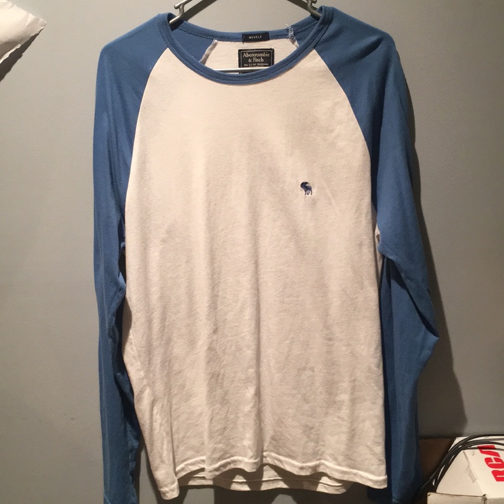 ABERCROMBIE Men’s baseball long sleeve